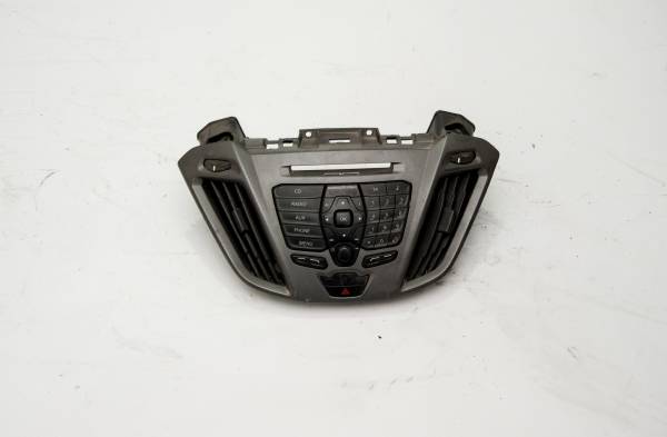 FORD CUSTOM 320 S TREND ÇIKMA PARÇA   2012 SONRASI TEYP ÇERÇEVESİ